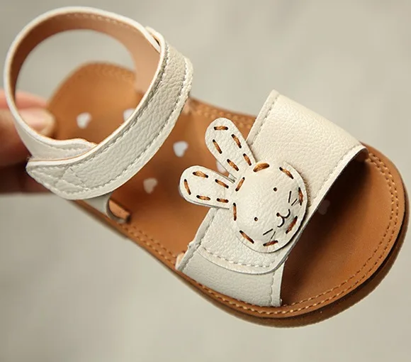 Детская обувь с мультяшными кроличьими ушками Новинка лета 2018 сандалии для
