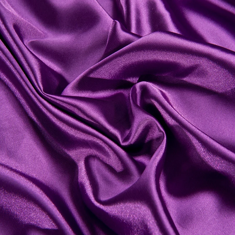Комплект постельного белья фиолетового и цвета из 100% искусственного шелка