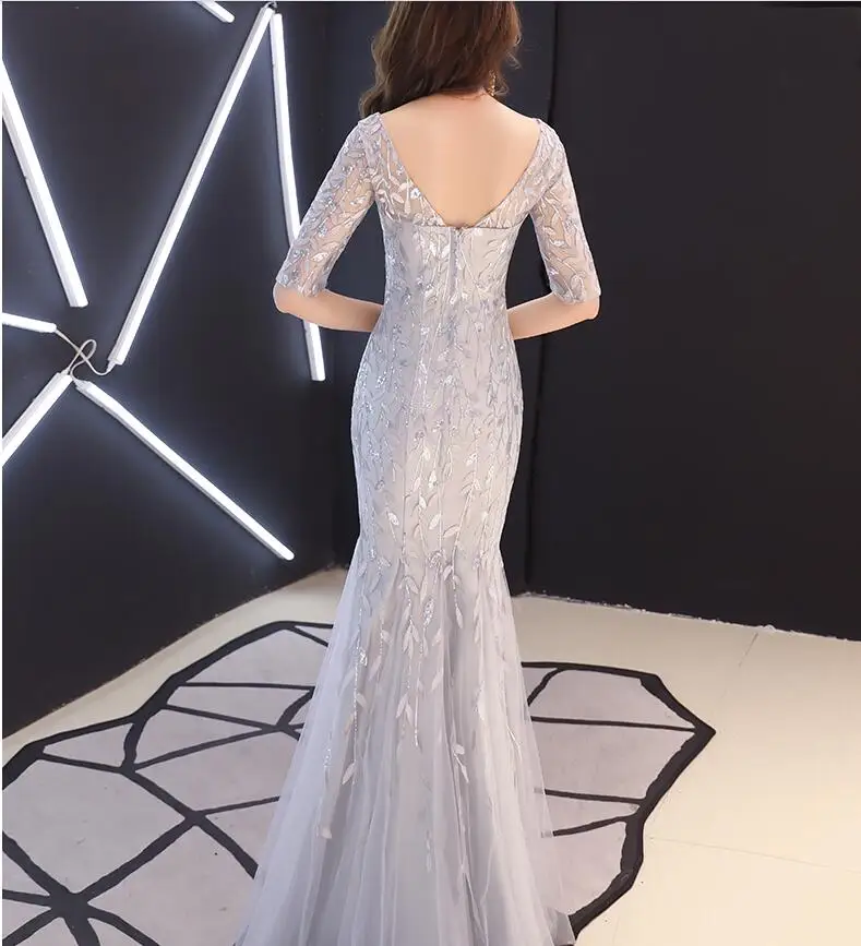 Robe De Soiree серебряное длинное вечернее платье с круглым вырезом и открытой спиной