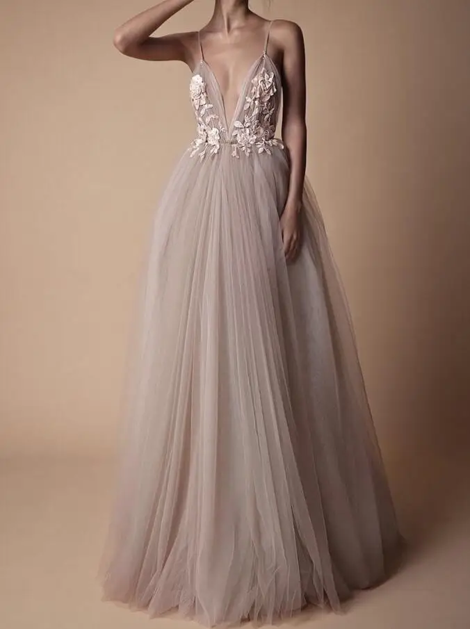 Соблазнительные платья с открытой спиной для пляжа и свадьбы недорогие