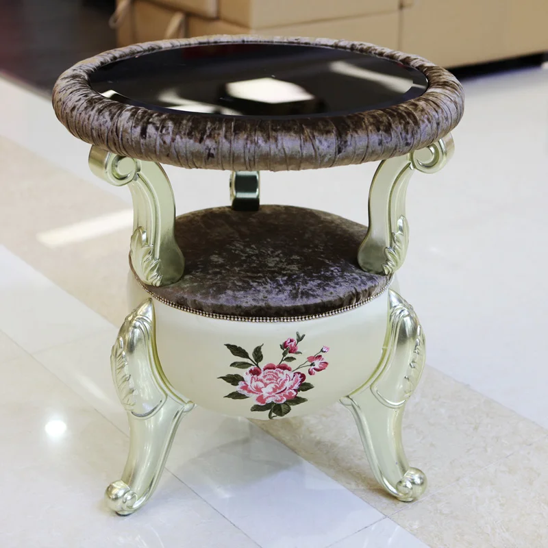 Маленький чайный столик и красивый стул в европейском стиле от ProCARE Furniture | Мебель