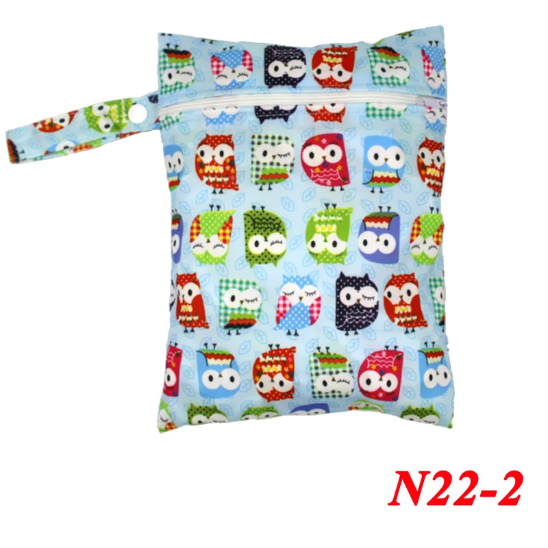 N22-2 Pororo, 20*25 см, один карман, Детская влажная сумка, модный подгузник с принтами, водонепроницаемая сумка, многоразовые детские подгузники, сумки с ручками для мокрого плавания - Цвет: N22-2