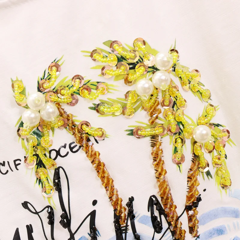 Женский комплект ALPHALMODA футболка с буквенным принтом блестками и шорты из 2