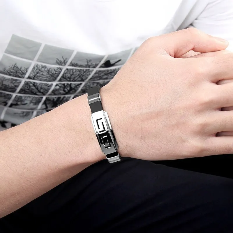 Браслет из нержавеющей стали с силиконовым покрытием мужской ювелирный браслет Pulseira Masculina Мужская мода Браслеты 2018 Винтажное крестовое обереговое украшение Ювелирные изделия.