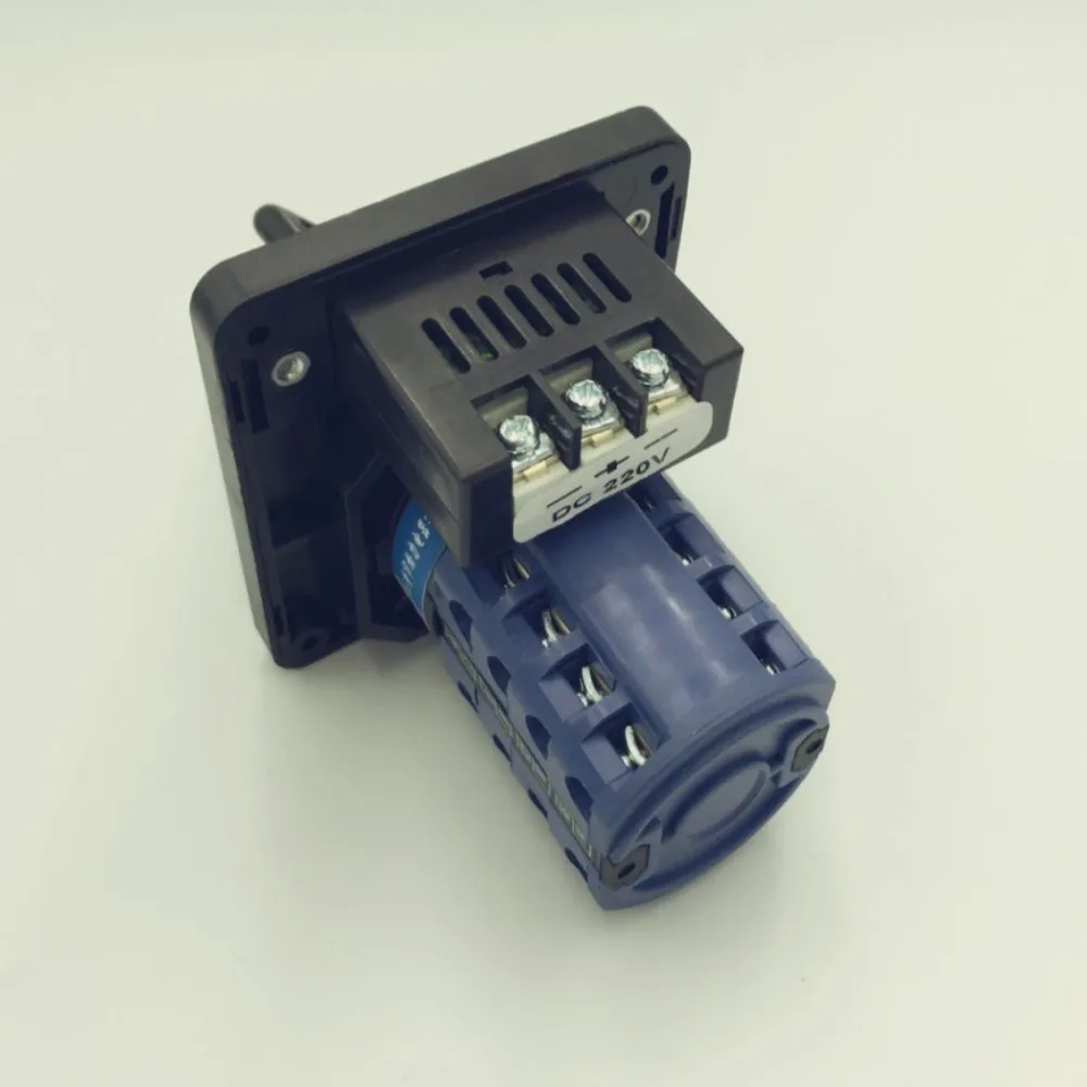Коммутатор 20A 380 440 v/220 240 v 3 позиции Cle lock светодиодный индикатор|Выключатели| |