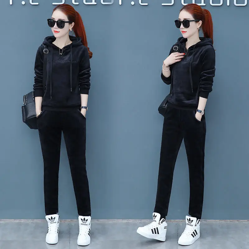 black Matching Sets Autumn Plus Size Casual Loose Velvet Tracksuits 2 Pieces Set Women High Elastic Hooded Sweatshirts And Harem Pants - Цвет: black
