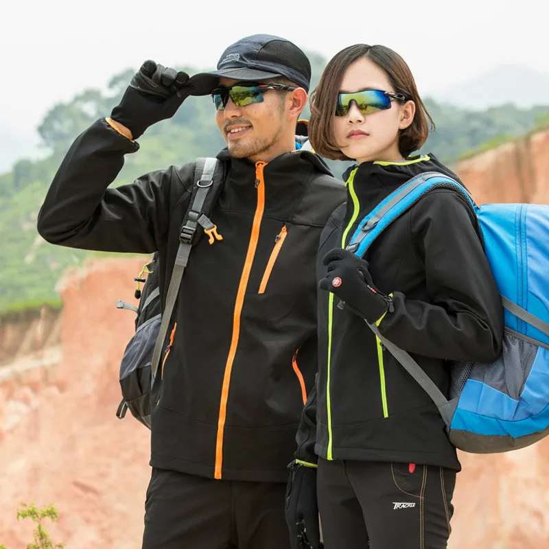 

Outdoor Men Women Breathable Patchwork Climbing Camping Hiking Softshell Jacket Hooded Thermal Coat Fishing Sports Windbreaker