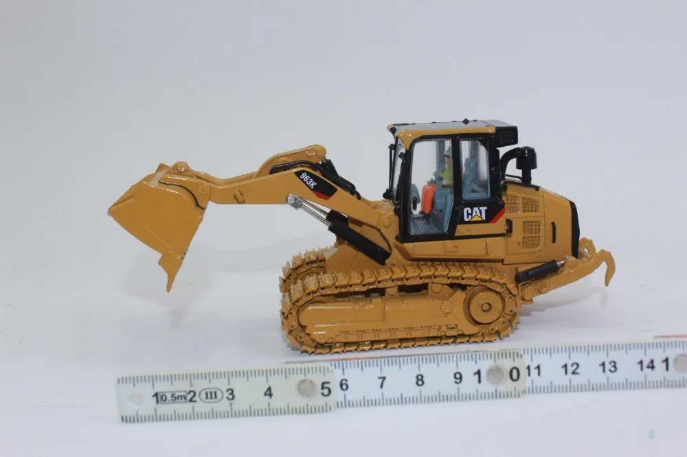 CATERPILLAR CAT 963 K гусеничный погрузчик с оператором 1/50 масштаб металлические модели