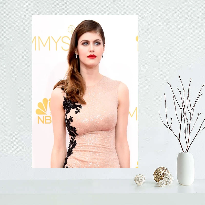 Пользовательские Холст плакат Alexandra Daddario холст картины Высокое качество wall Art