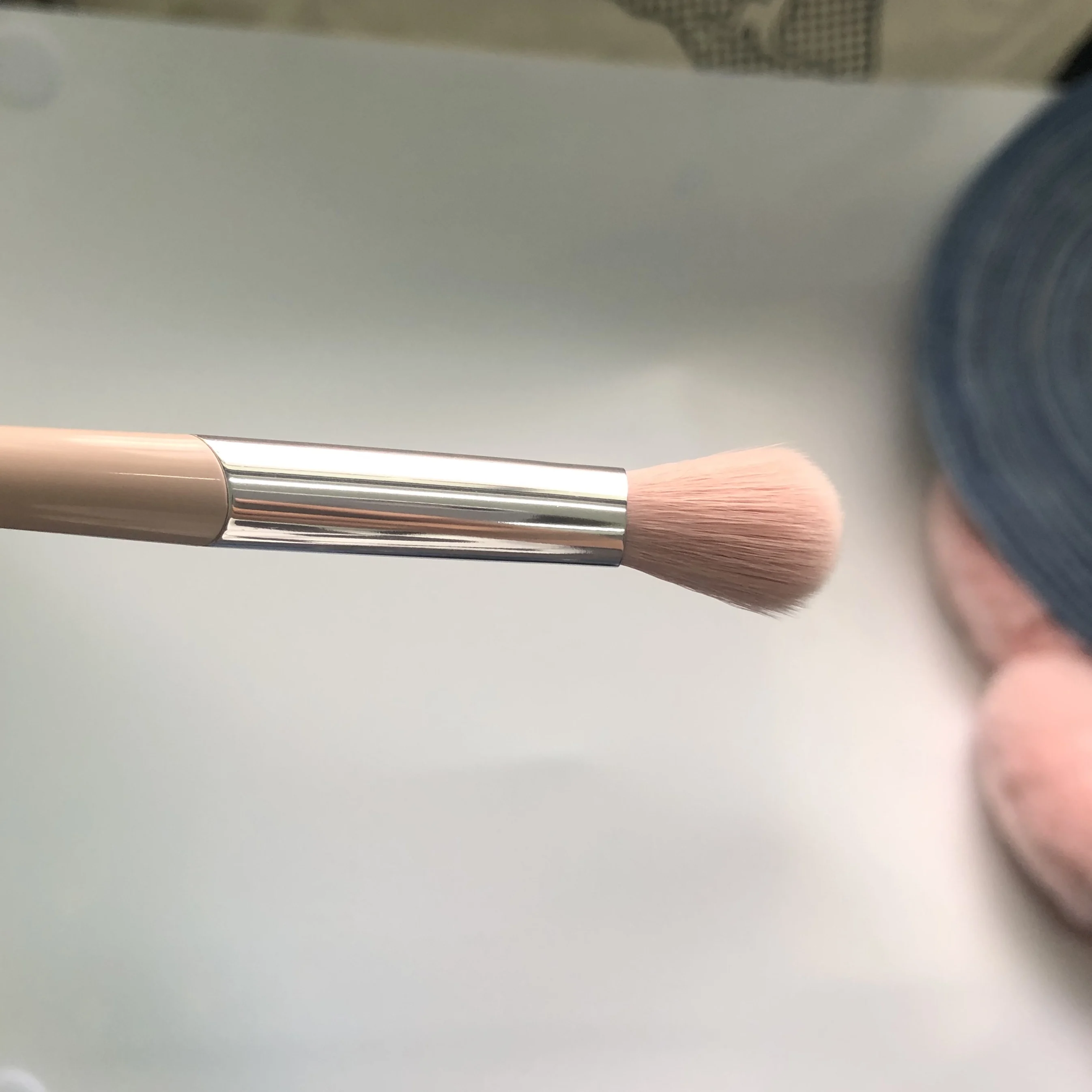 Dome-head brush BBL 1 шт. Розовый Премиум пушистый хайлайтер кисти для макияжа прецизионные конические хайлайтер блендер Кисть для макияжа инструменты - Handle Color: Dome-head brush