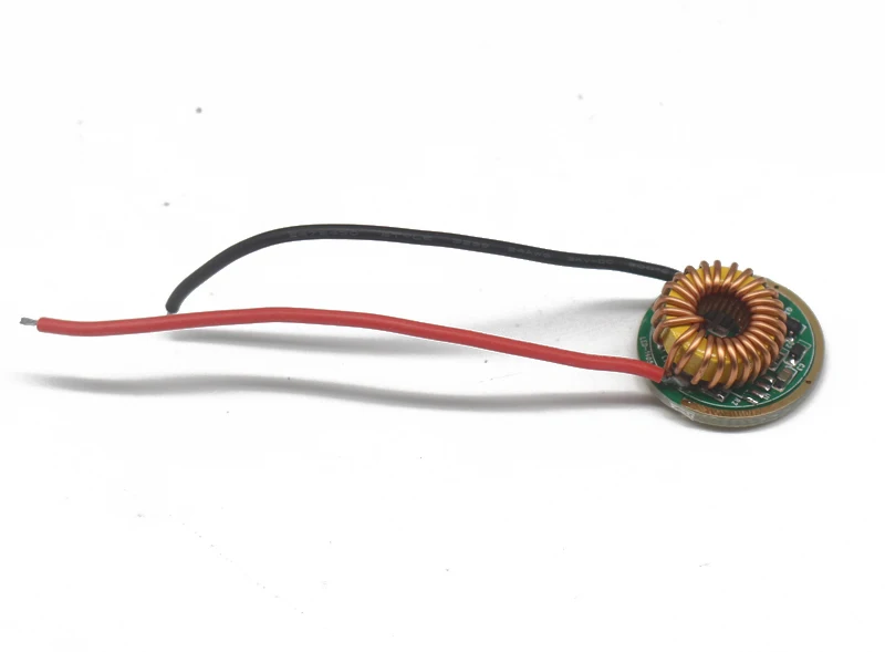 Фото Cree XLamp XHP50 6 V/XML T6 светодиодный драйвер 22 мм DC7V-15V Вход 2400mA Выход 5 Режим/1 режим/1 Cree XLamp XHP50 6 V/XML T6 светодиодный драйвер 22 мм DC7V-15V Вход 2400mA Выход 5 Режим/1 режим/1