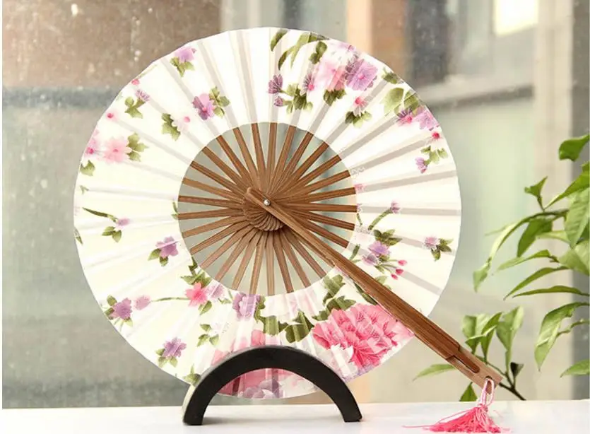 

50pcs/lot Delicate Cherry Bloom Printing Folding Bamboo Fan Japanese Chinese Wedding Favors Pocket Fan Free Shipping