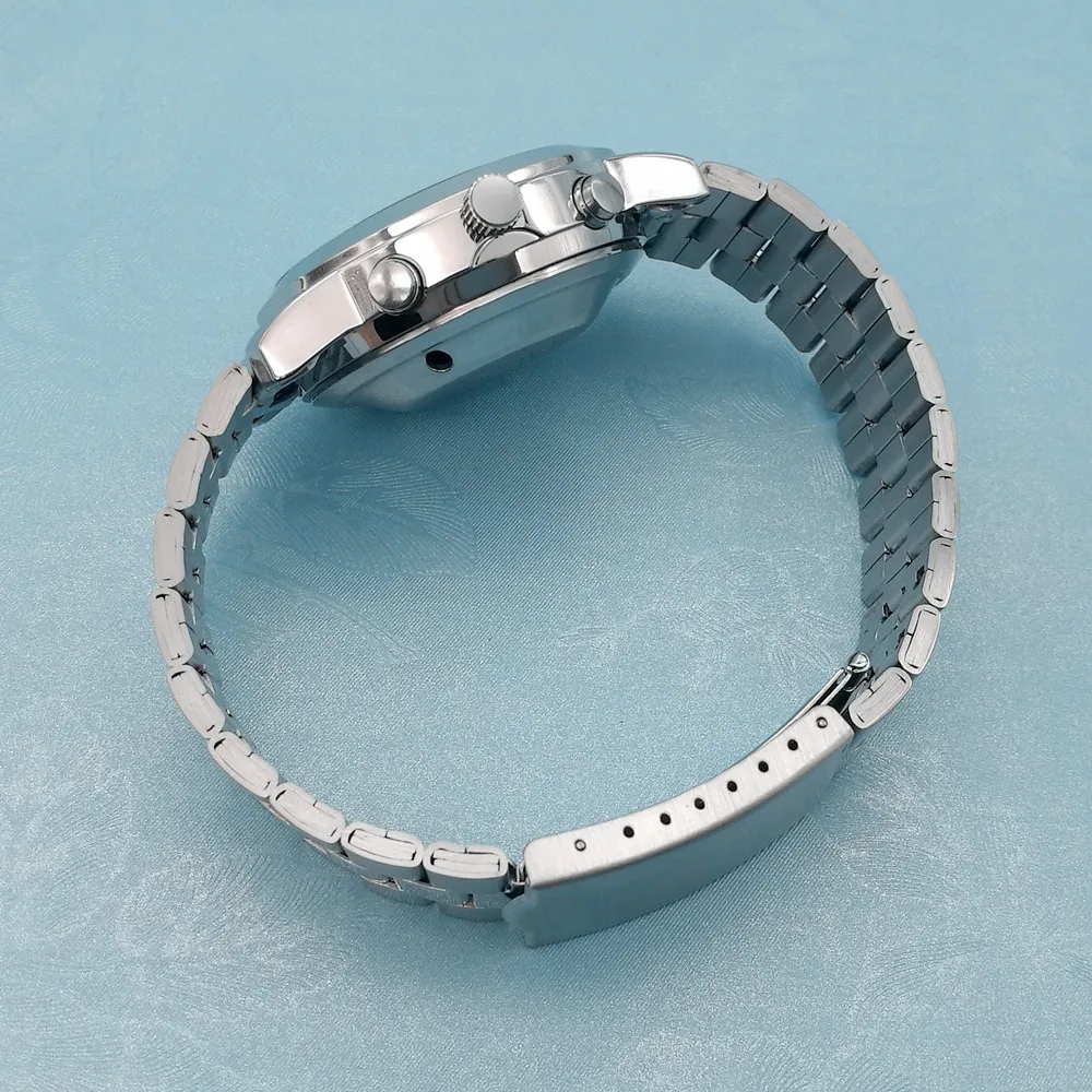 Говорящие на русском языке часы для слепых или людей с низкой нормой функцией