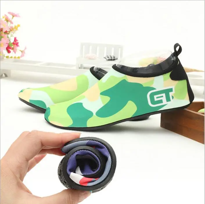 SexeMara Stylish boys girls Water Shoes Men Exercise Beach Pool Dance Swim Surf |