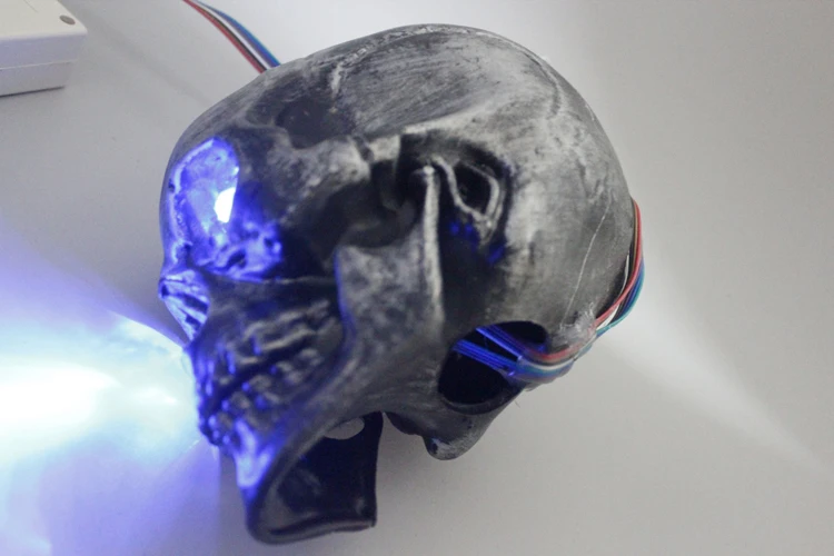 Датчик света черепа для управления блокировкой реальной жизни номер побега игра