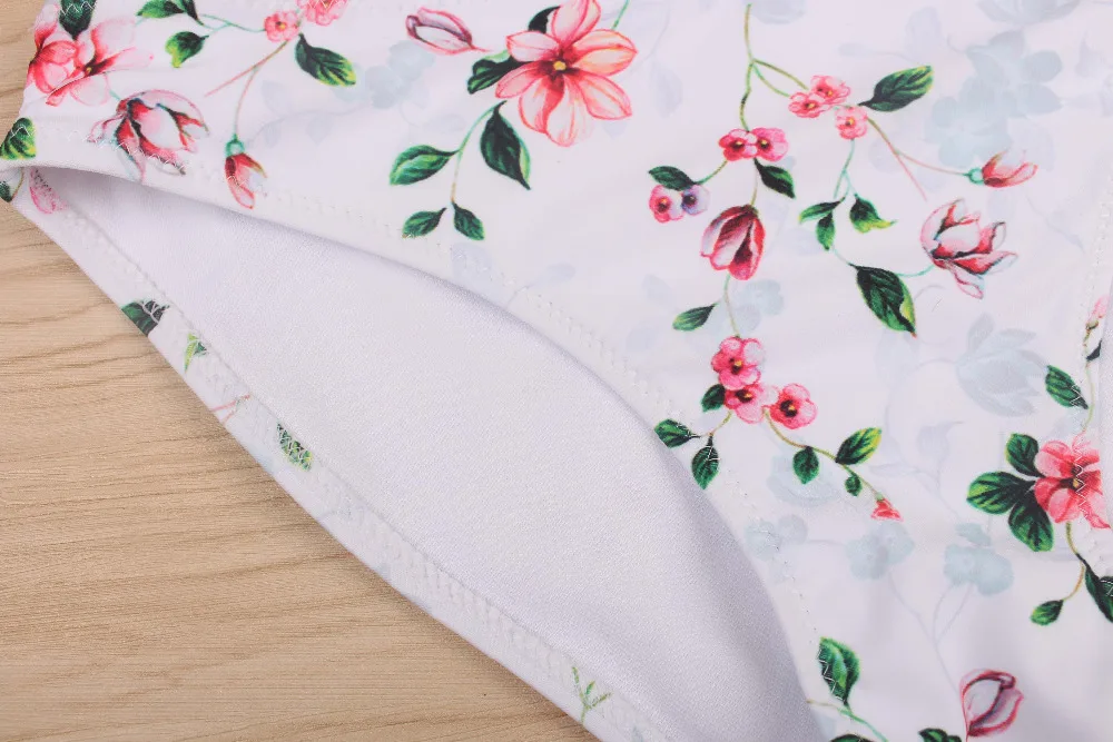 Женский сетчатый купальник-бикини с высокой горловиной и оборками Цветочный