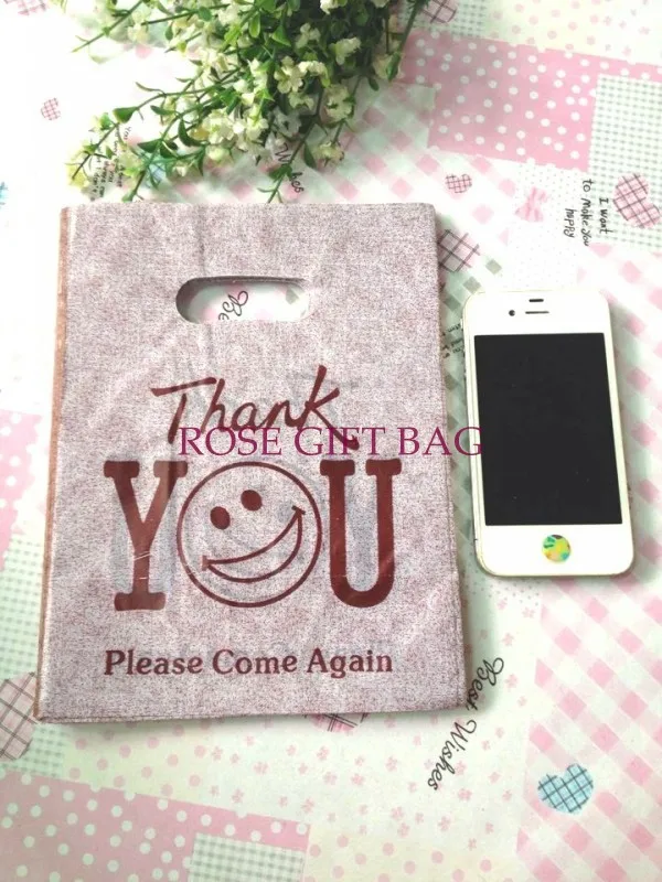 

500pcs/lot Coffee Smile Face Print Plastic Gift Bag Boutique Gifts Packing Shopping Bags Boutique Carrier Bags 15X20CM