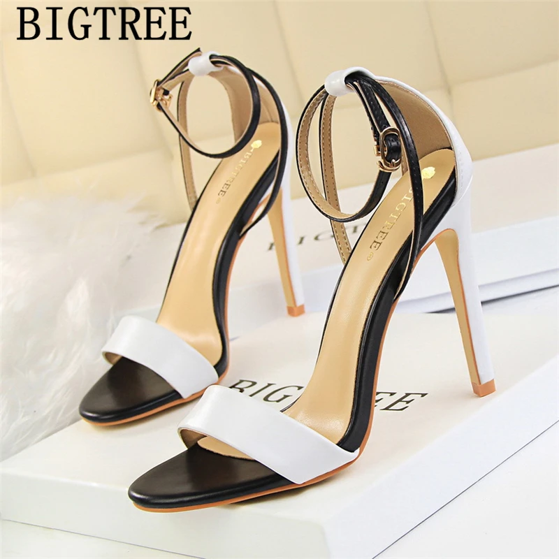 Босоножки на высоком каблуке пикантные туфли Bigtree с открытым носком Дизайнерская