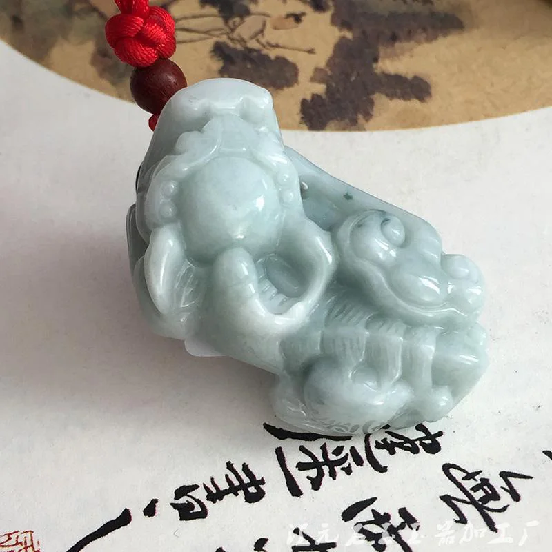 

Drop Shipping Hand Carved Brave Troops Burma Jade Pendant Jade Stone Amulet PiXiu Necklace With Chain Jadeite Jewelry Gift