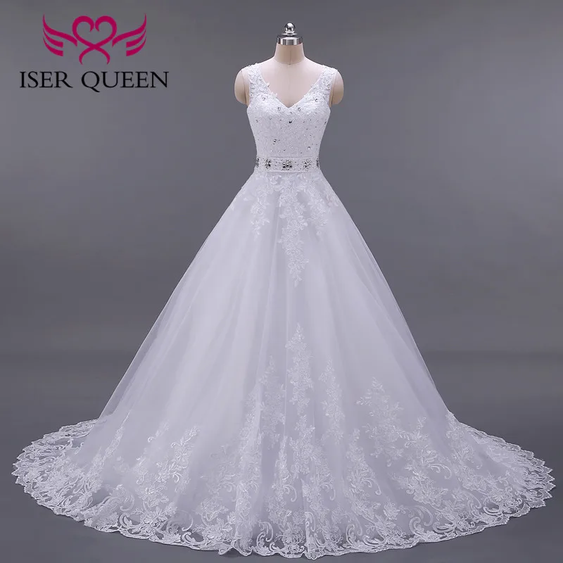 

Sleeves Crystal Embroidery Lace Appliques Wedding Dress Ball gown V-neckline Sashes Wedding Gowns Bride Dress w0041