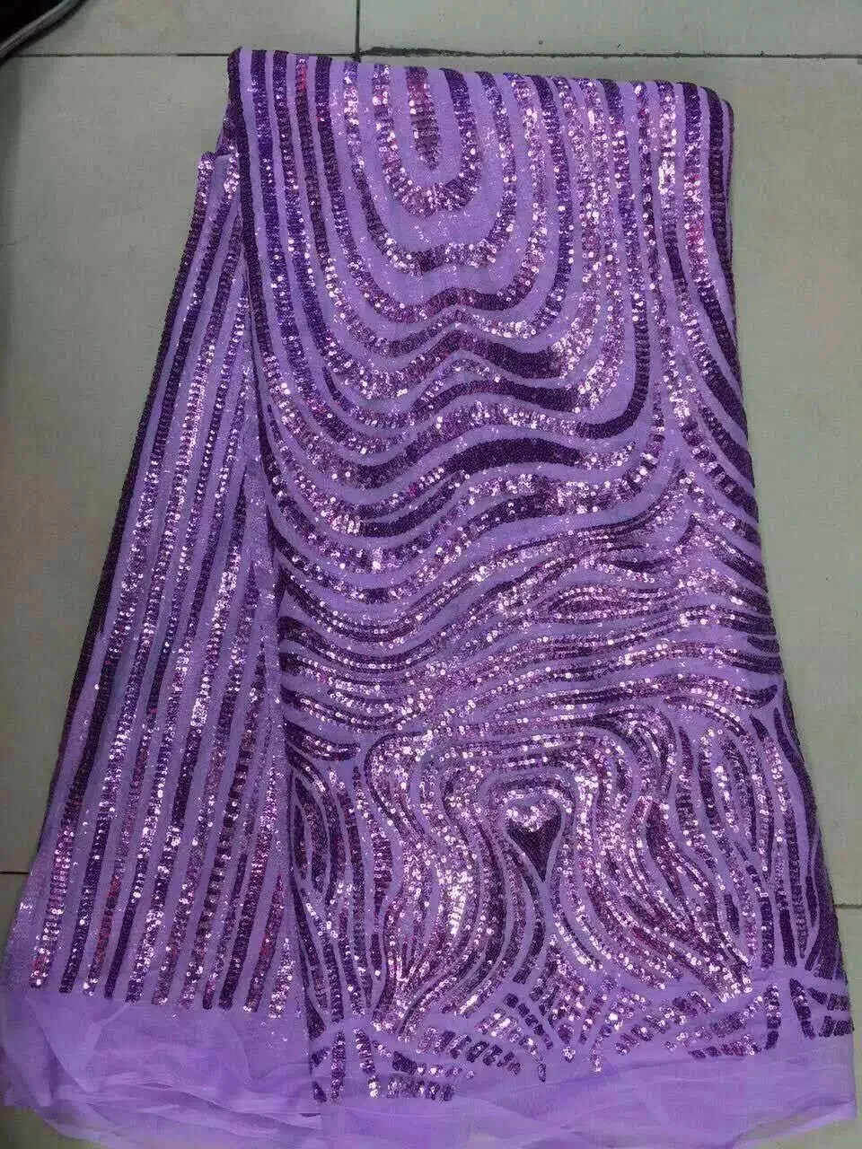 

African Lace Fabric 2017 Embroidered Sequins Nigerian Laces Fabric Bridal High Quality French Tulle Lace Fabric For Women KLA912