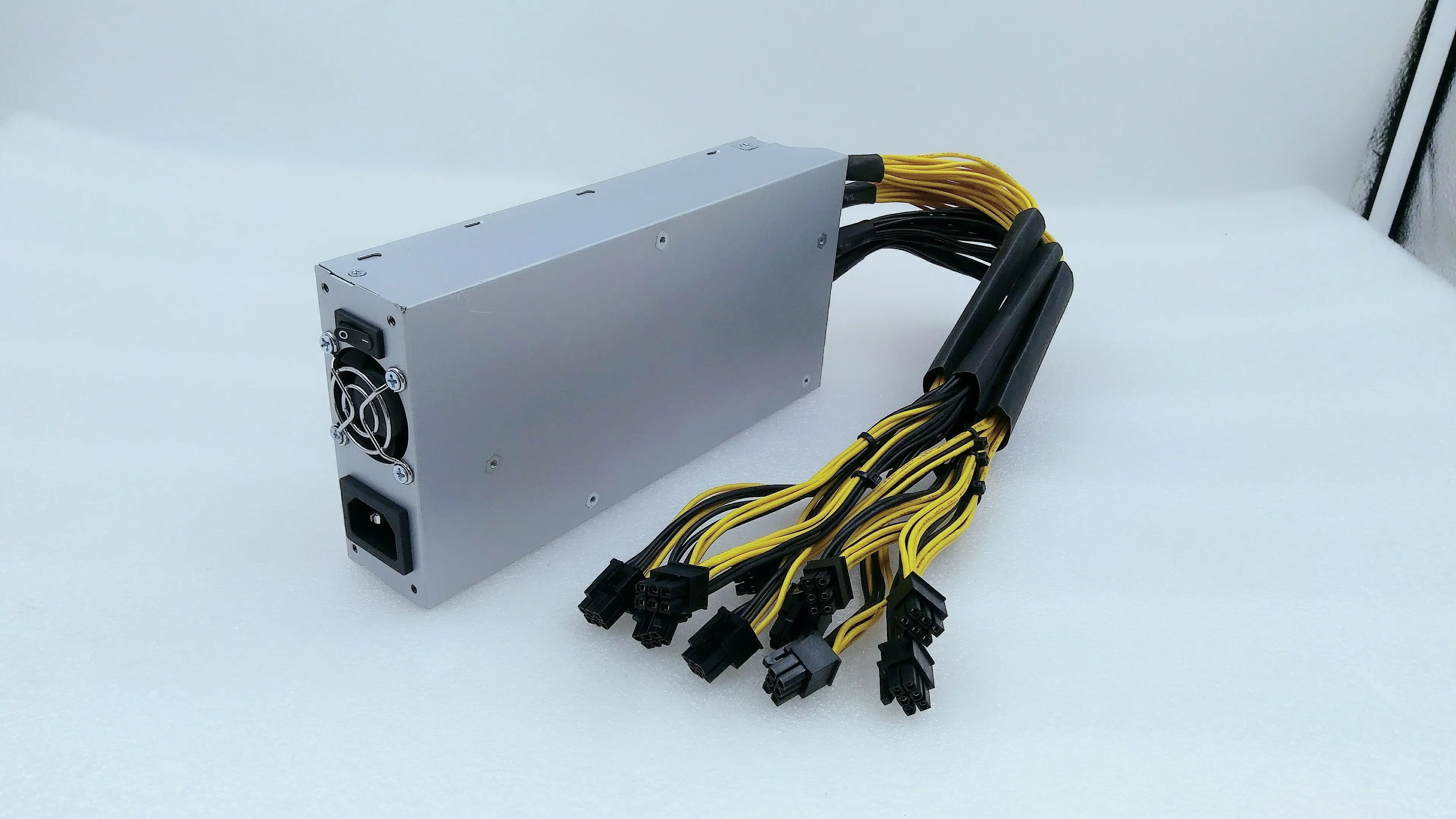 used80 90% new Ebit E9i 13.5T Bitcoin BTC BCH Miner WITH PSU Economic Than Antminer S9 13T 14T T9+ S11 S15 Z9 Z11 WhatsMiner M3|Серверы| |