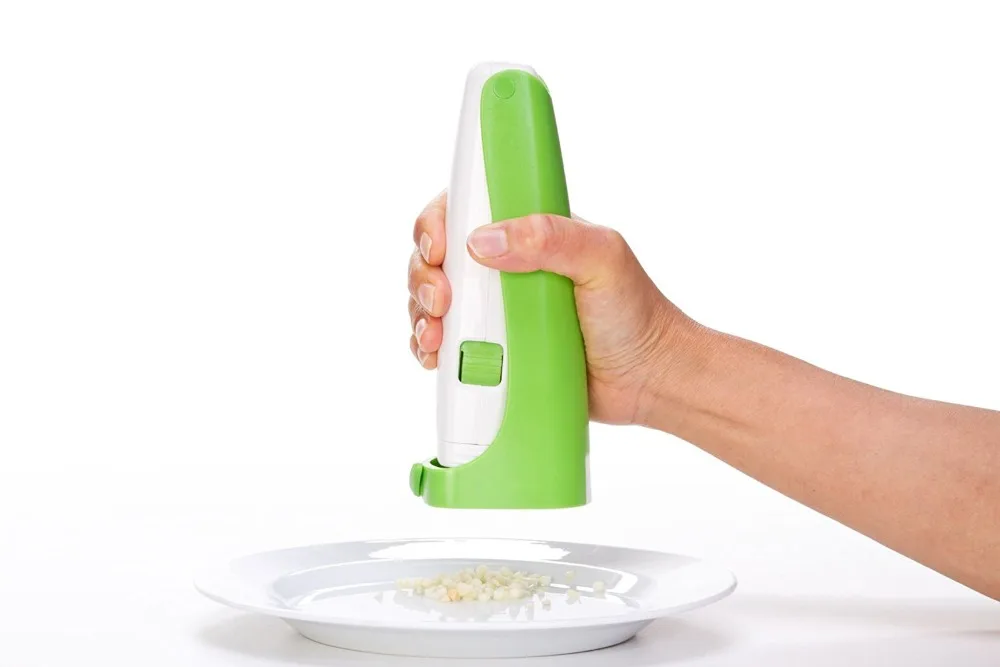 

Garlic Cutter Magic Garlic Cube Cutter Squeeze Garlic Cuber Press Chopper Slicer - Dishwasher Safe - Garlic Grip