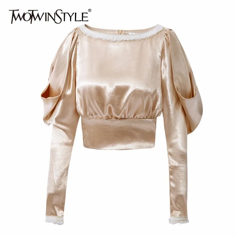 Женская атласная блузка TWOTWINSTYLE осенняя с рюшами рукавами фонариками и вырезом