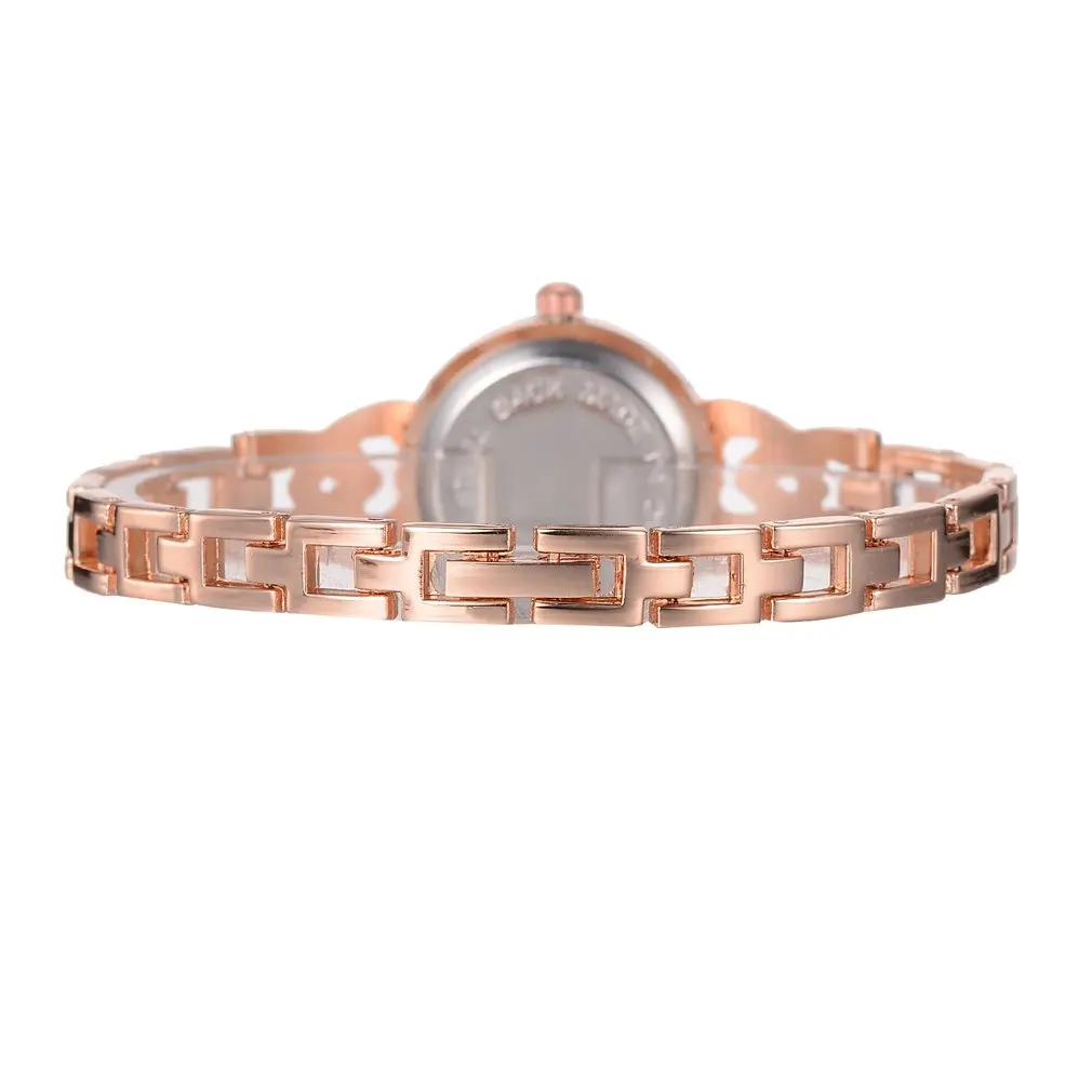 Повседневные кварцевые часы женские с ремешком из сплава под платье круглым