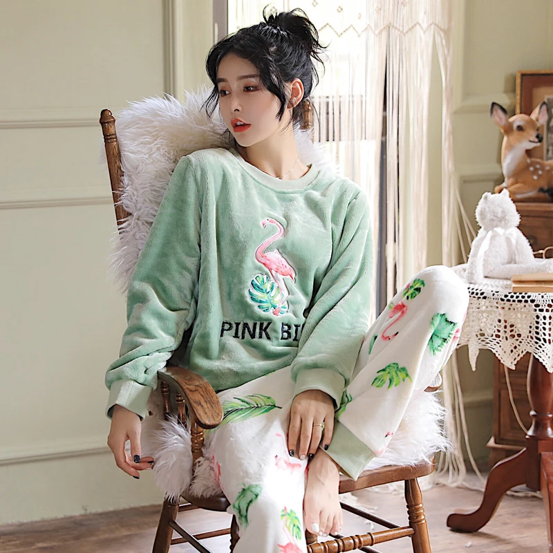 Зимняя женская пижама из кораллового флиса толстые теплые фланелевые сладкий