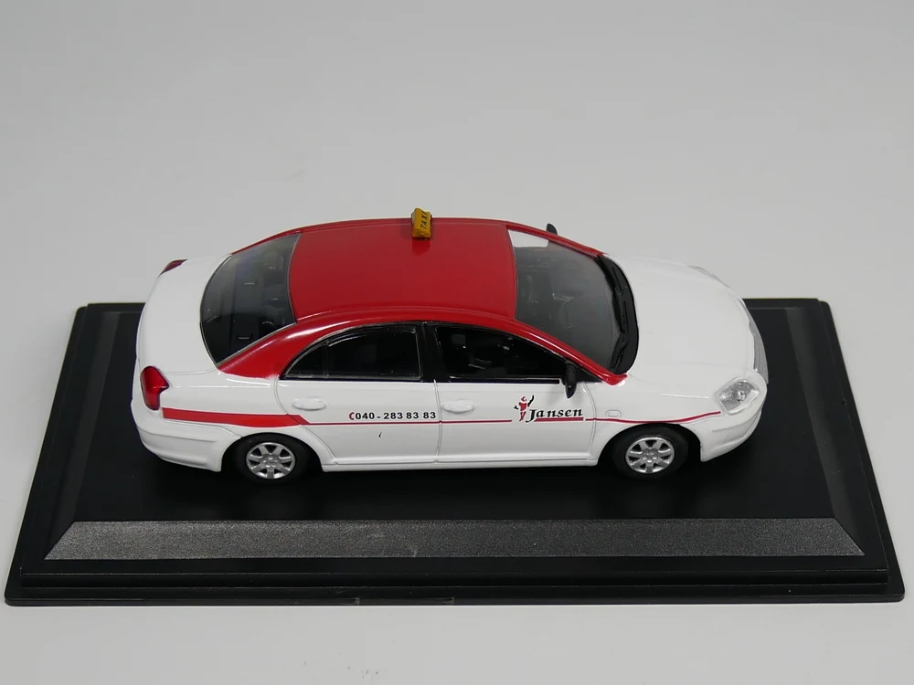 Leo модель 1:43 Toyota Avensis 2003 Эйндховен такси голландское такси литая модель автомобиля