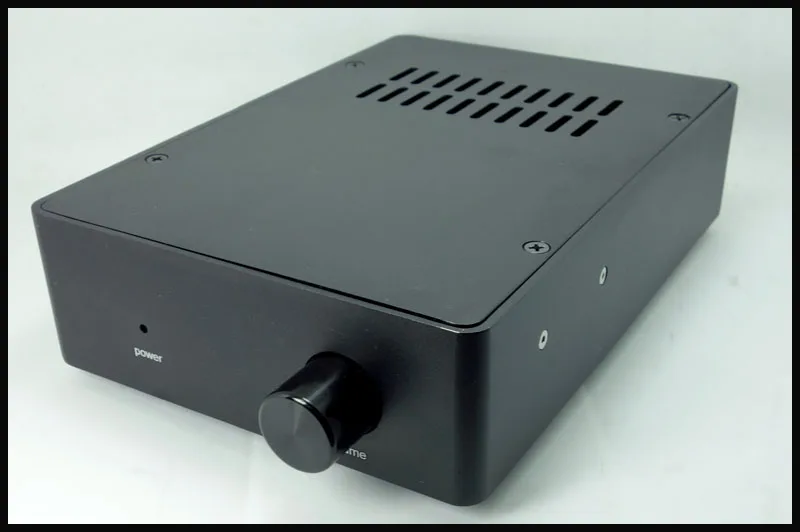 Используется Американский входной терминальный усилитель CMC 816 имитация А1 Marantz