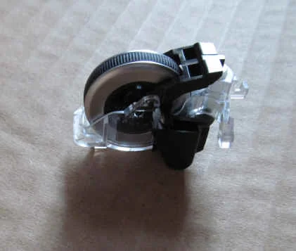 

1pc original mouse roller mouse wheel for Logitech MX1100 M705 laser mouse also can be used on G700 G500 mouse
