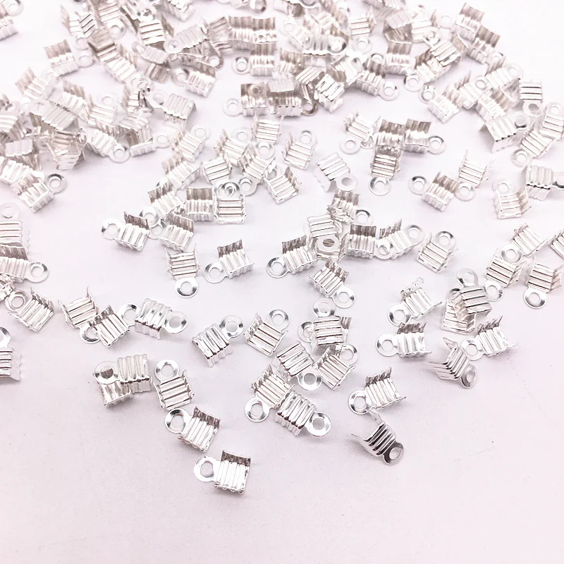 200 шт. 3,5x7/2,5x5,5 мм маленький кончик кончика шнура складывается через трехпроводную застежку обжимной разъем для бисера DIY Изготовление ювелирных изделий для аксессуаров