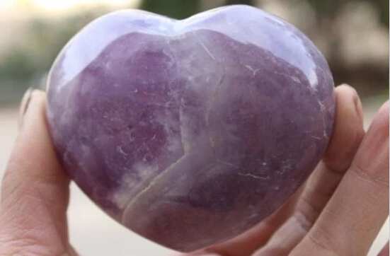 

NATURAL PRETTY amethyst quartz CRYSTAL HEART HEALING