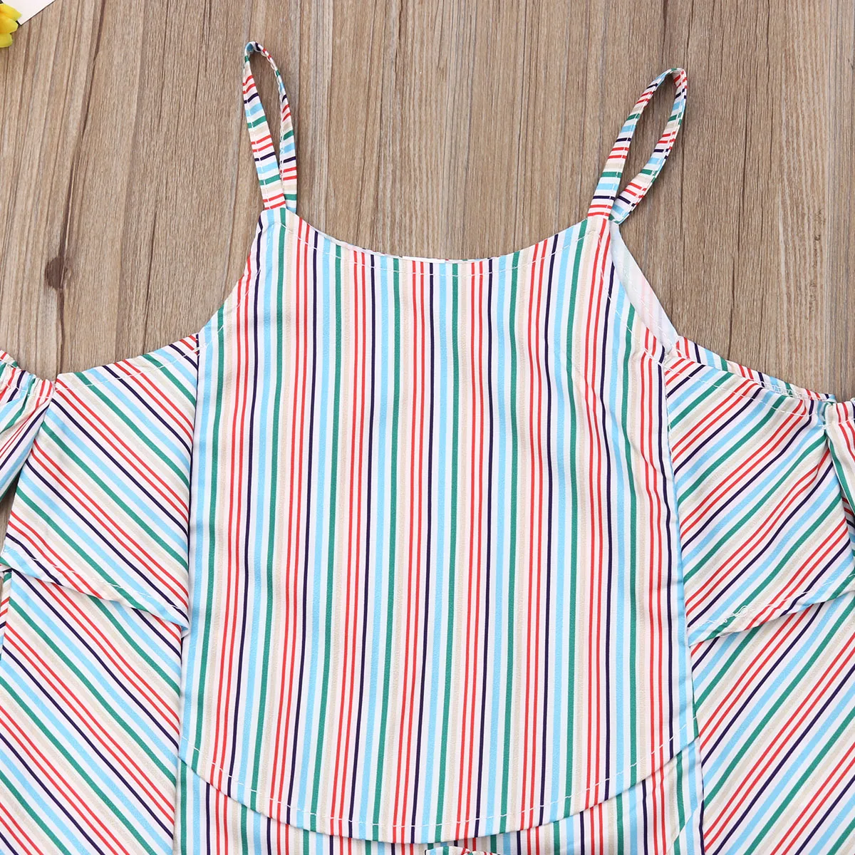 Одежда для маленьких девочек 2019 летние разноцветные топы с открытыми плечами и