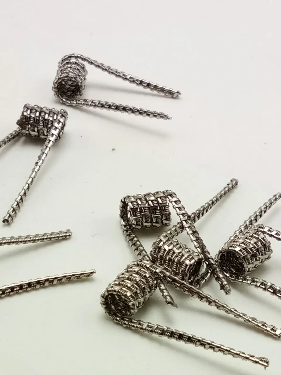 Готовые катушки MKWS Juggernaut A1 SS316L 10 шт. 28GA + 32GA 0 45 Ом 3 готовые для RDA RBA RTA вейп