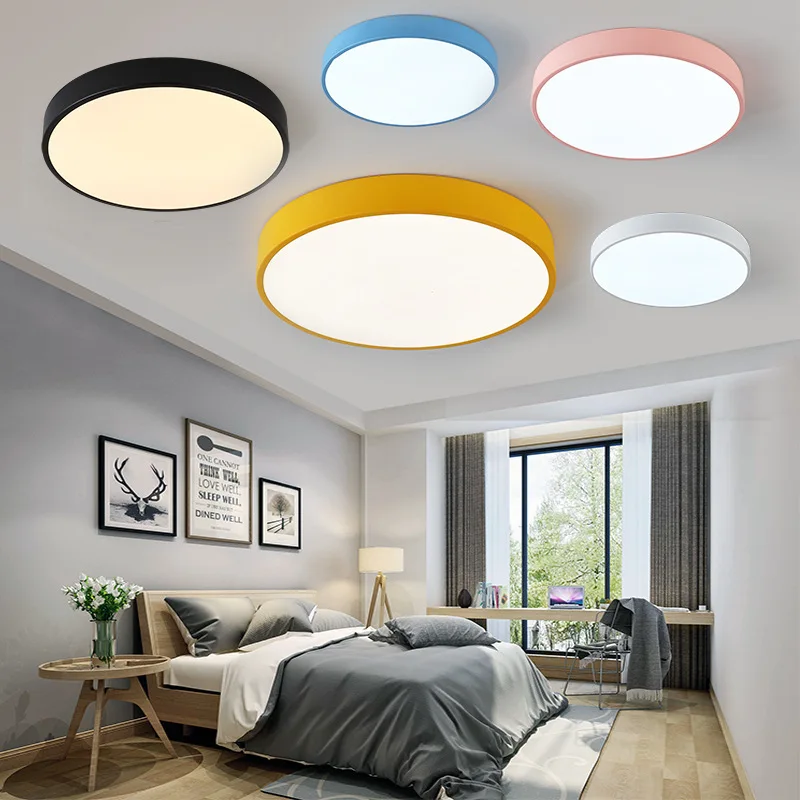 Lámpara de techo LED de hierro para sala de estar, dormitorio, cocina y Hotel, moderna, redonda, Macaron, creativa, Multicolor, montaje en superficie