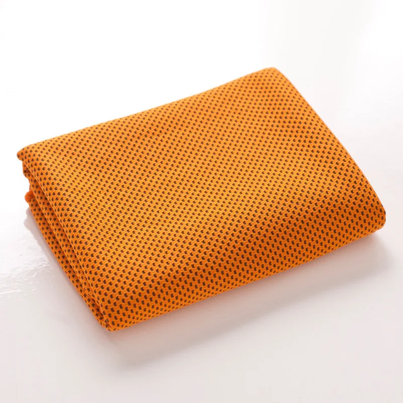 Многоцветное охлаждающее полотенце для спорта на открытом воздухе Впитывающее