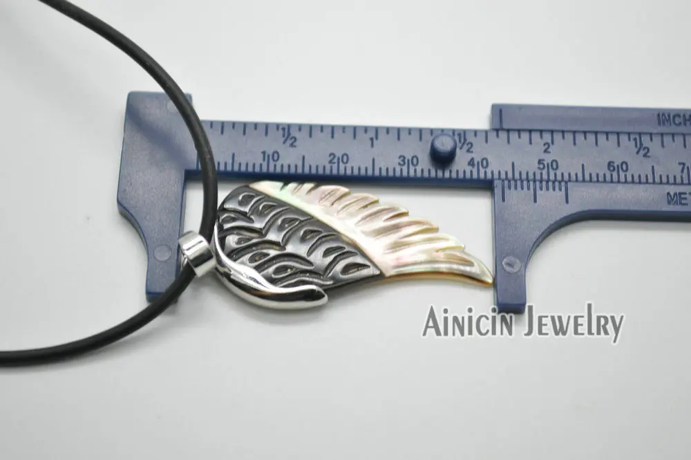 10 шт Новое поступление натуральный корпус резные Угловые Крылья Подвески с 18