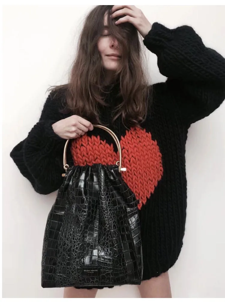 2019 autumn and winter new fashion pure hand-woven peach heart color thick needle lantern sleeve sweater | Женская одежда