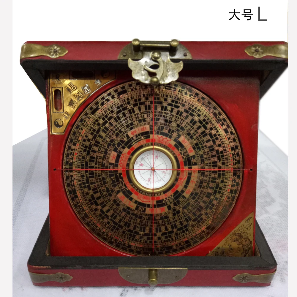 

Chinese Feng Shui old compass with dragon wooden box SHIPPING FREESOM