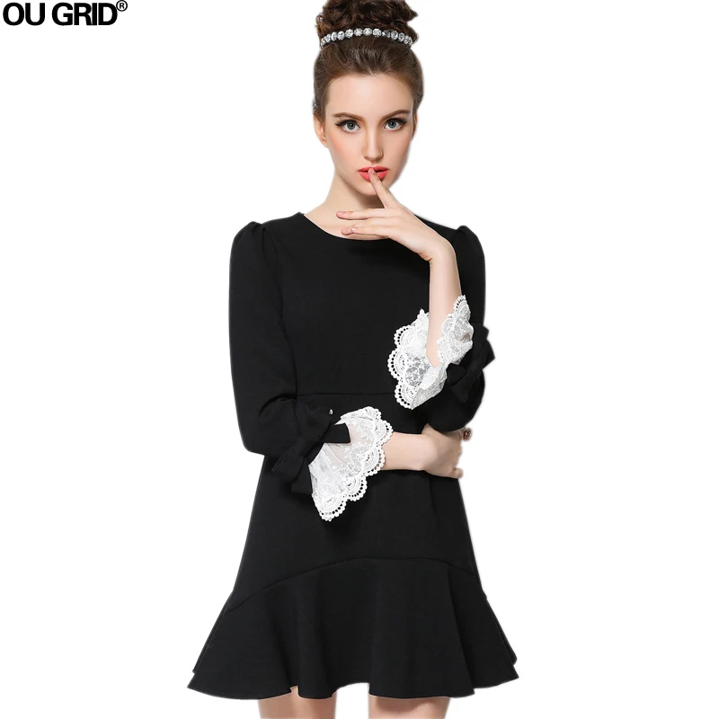 Women Black White Dress 2016 New Patchwork Lace Bow Flare Sleeve O-neck Autumn Ruffles Hem Plus Size | Женская одежда