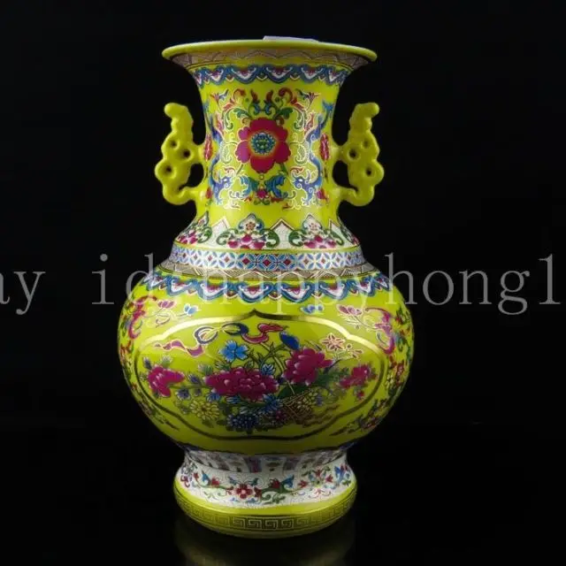 Exquisite Chinese Classical Yellow Porcelain Vase ,Painted with Beautiful Flowers