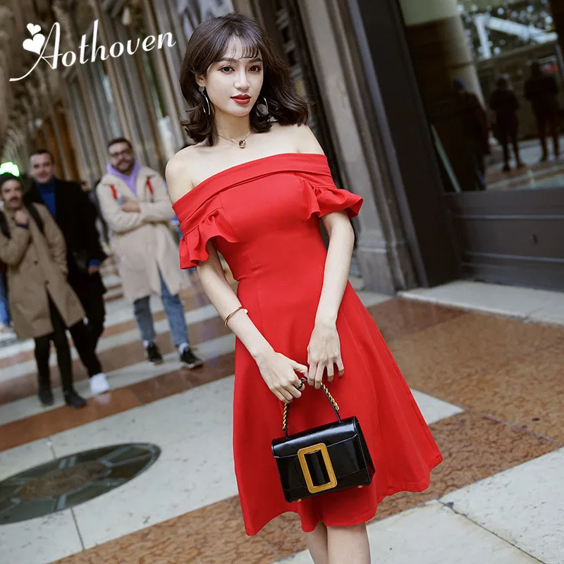 Женское облегающее Бандажное платье летнее красное черное с воротником-лодочкой