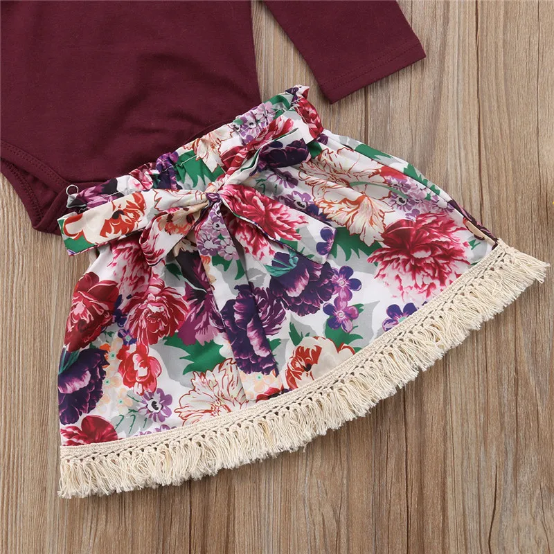 

Lovely Baby Girl Autumn Clothes Set 2018 Cute Newborn Baby Girl Tops Romper+Bow Floral Print Skirts+Headband 3Pcs Outfit Clothes