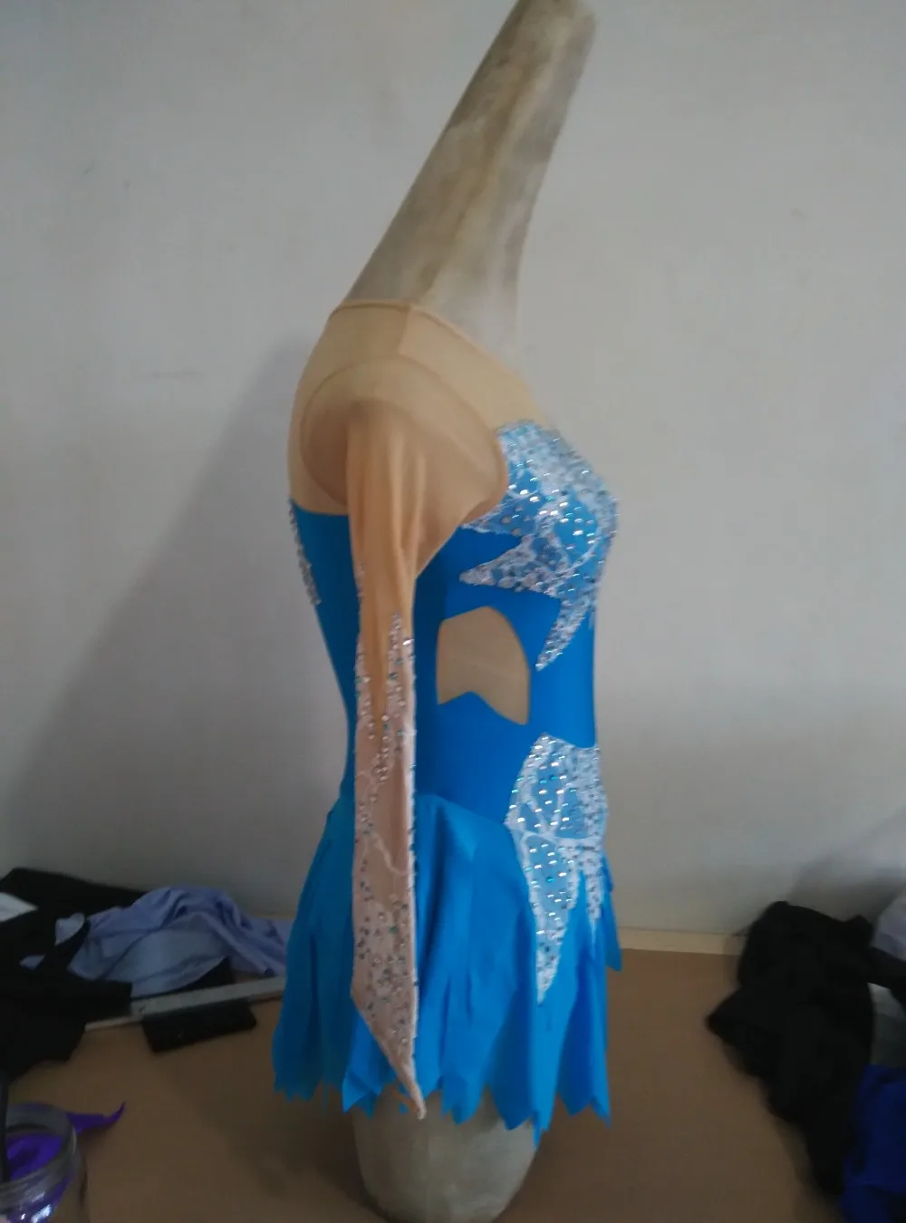 Бесплатная доставка skybluefigure платье для катания на коньках/Baton Twirling/танцевальный