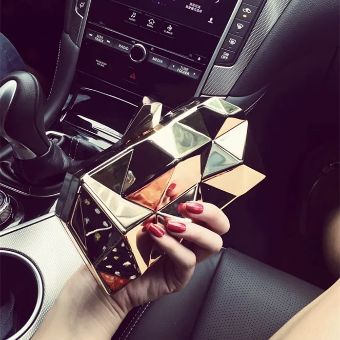 Модные металлические вечерние сумки с покрытием для банкета Женский дневной