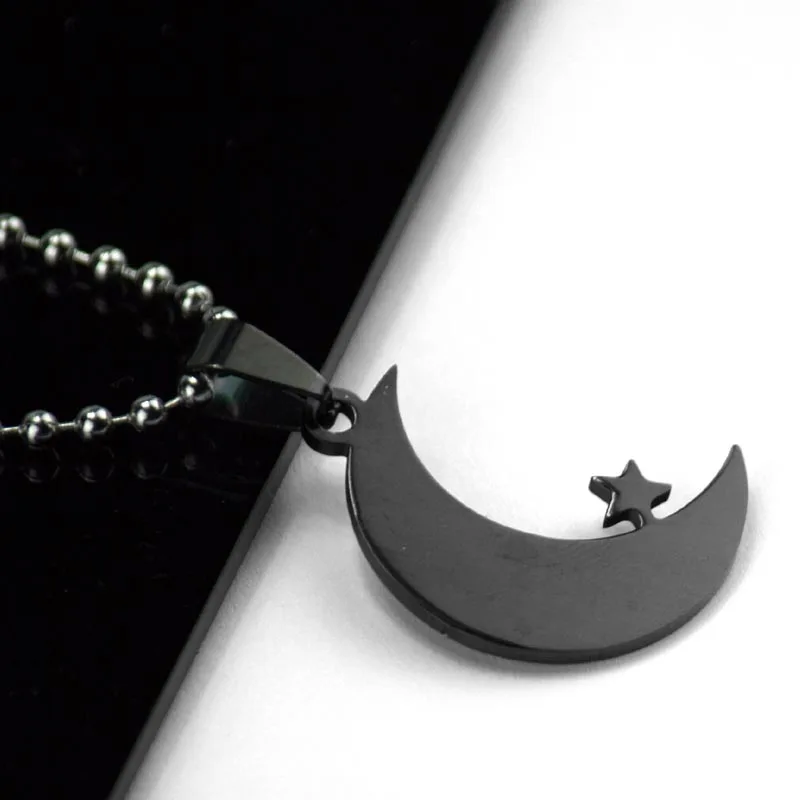 Бесплатная доставка 1 шт. Очаровательная аниме подвеска черные ожерелья подвески