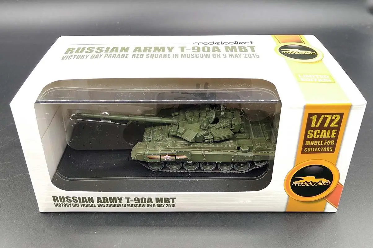 T-90 T-90A России MBT День Победы парад 2015 1/72 Готовая модель танка |